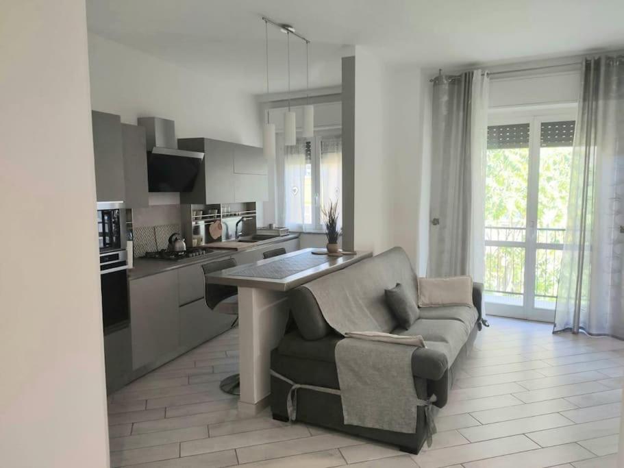 Ampio Bilocale In Zona Porta Vittoria / Corso Lodi Appartement Milaan Buitenkant foto